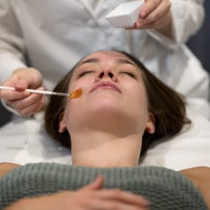 Sejas ādas tīrīšana